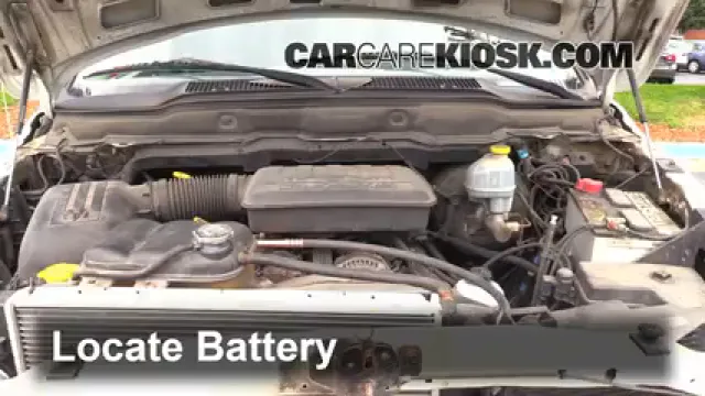 2002 Dodge Ram 1500 4.7L V8 Crew Cab Pickup (4 Door) Batterie Début de saut